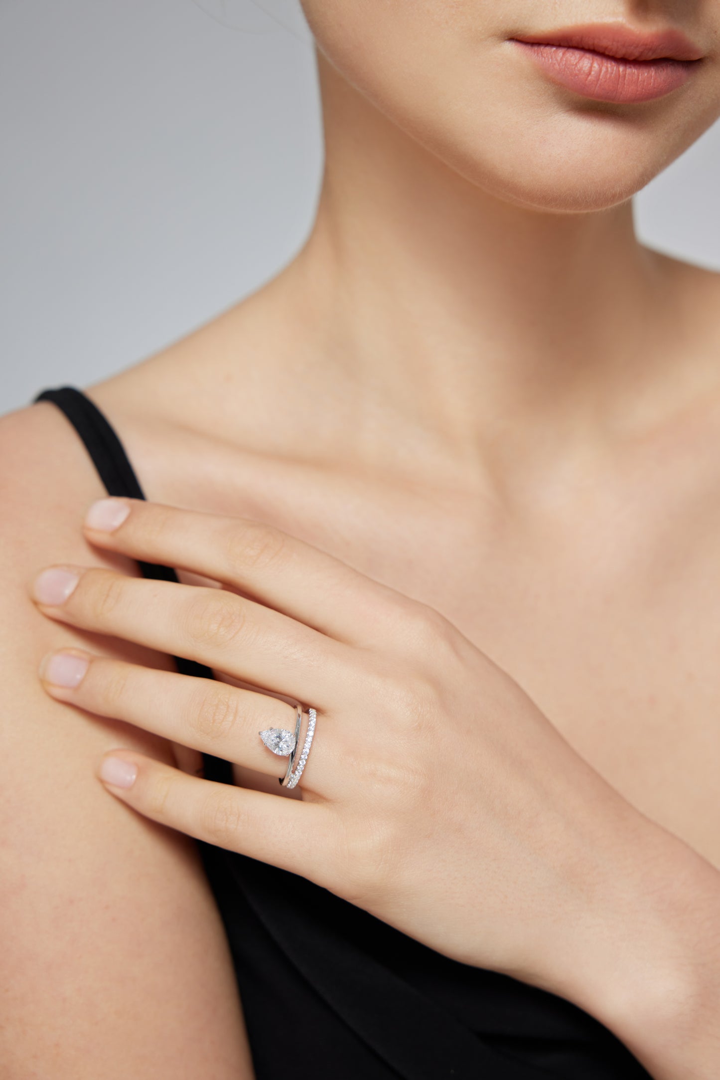 Pear Diamond with Double Band